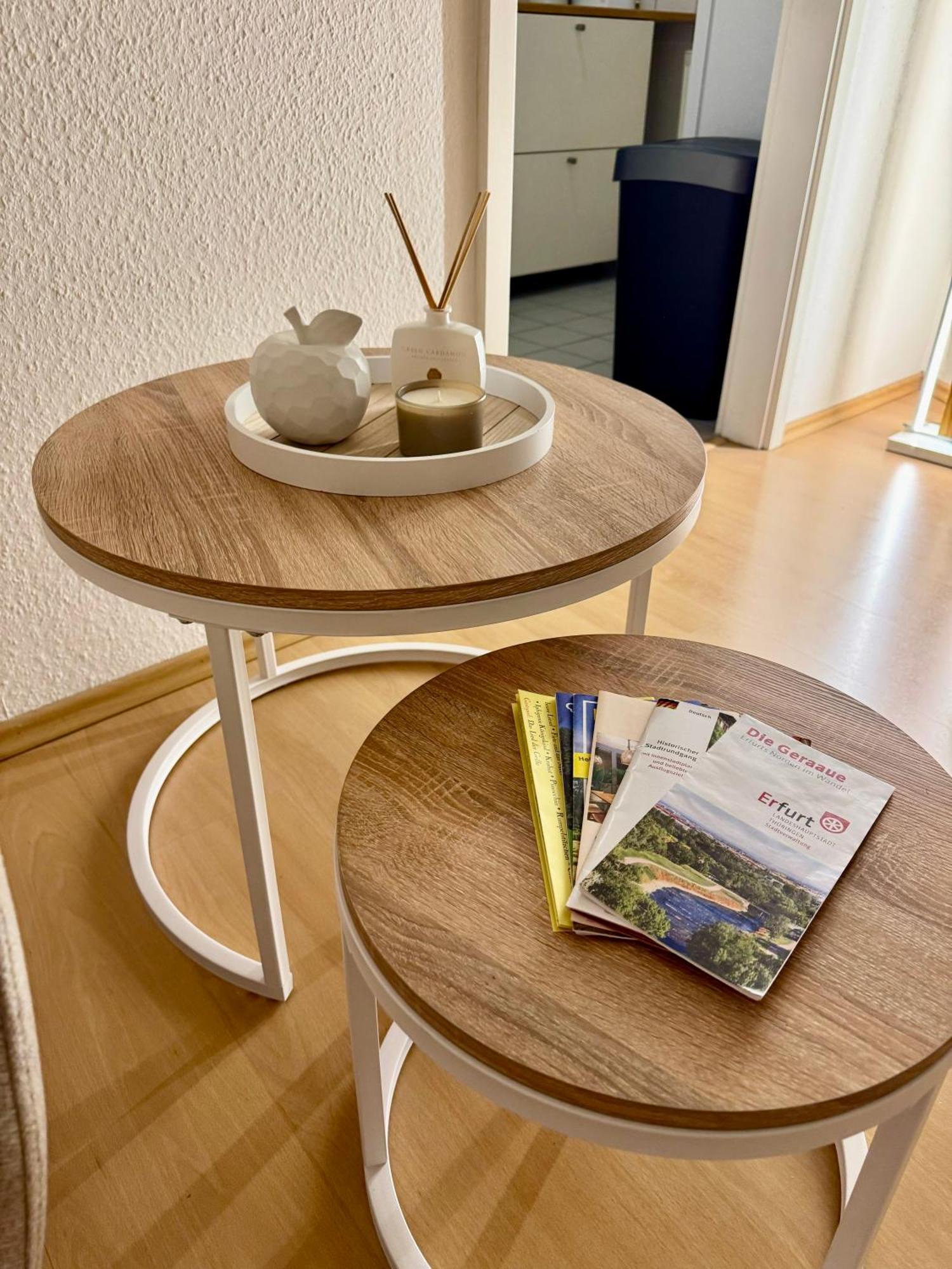Ferienwohnung Schildblick Modernes Apartment Direkt In Der Altstadt Von Erfurt Nahe Der Kraemerbruecke - Beste Innenstadtlage 外观 照片